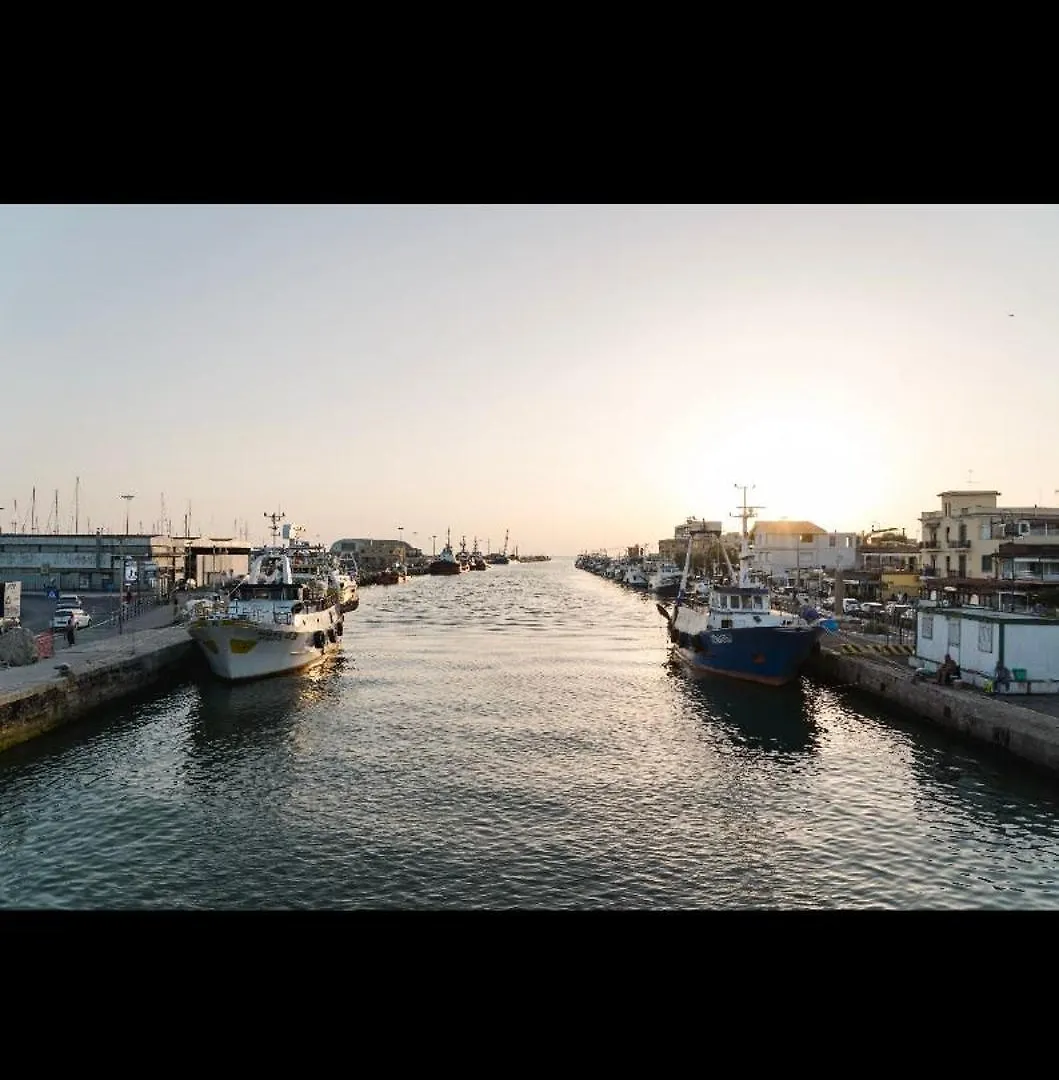 Daire Pau Suite Home Fiumicino