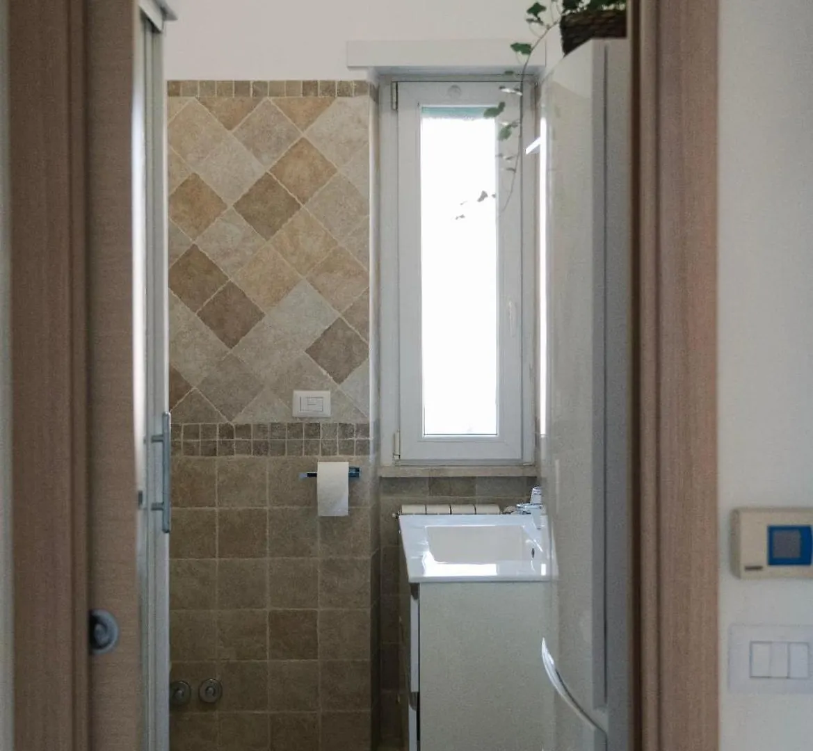 Pau Suite Home Fiumicino Daire